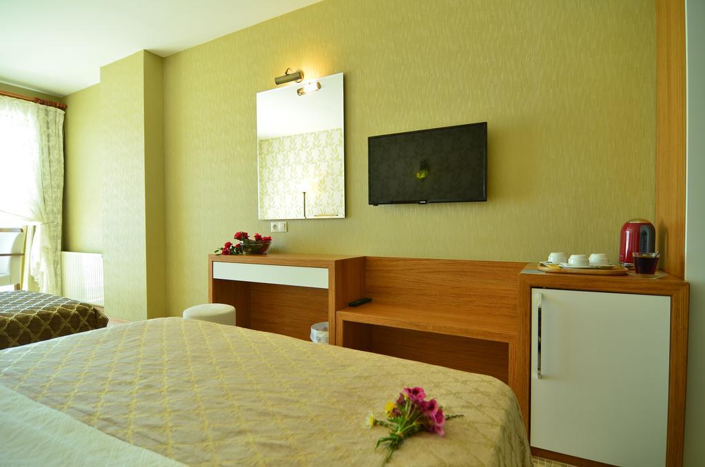 Cunda Kivrak Hotel Ayvalik Quarto foto